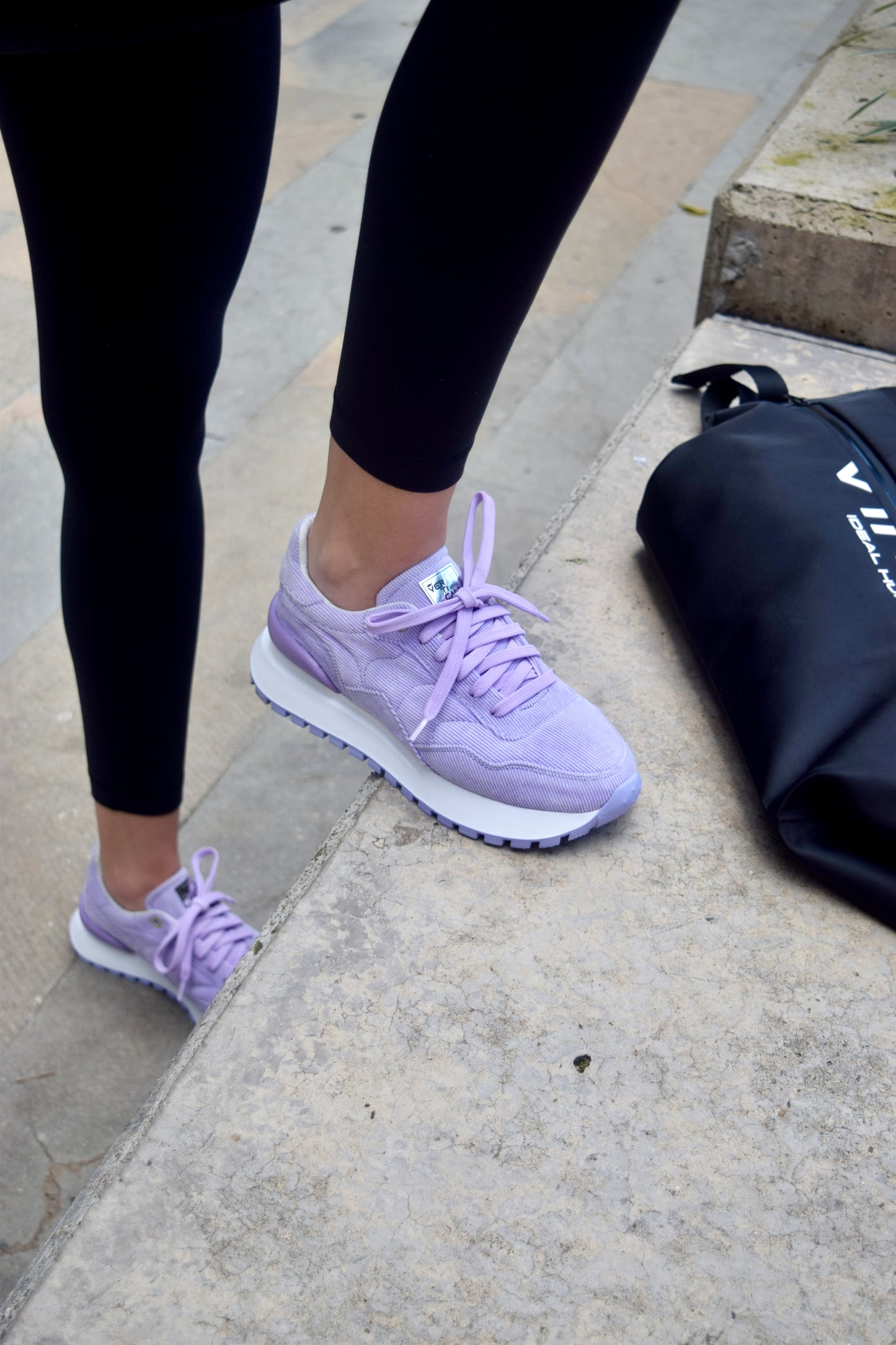 BOOM CORDUROY MORA TENIS MUJER
