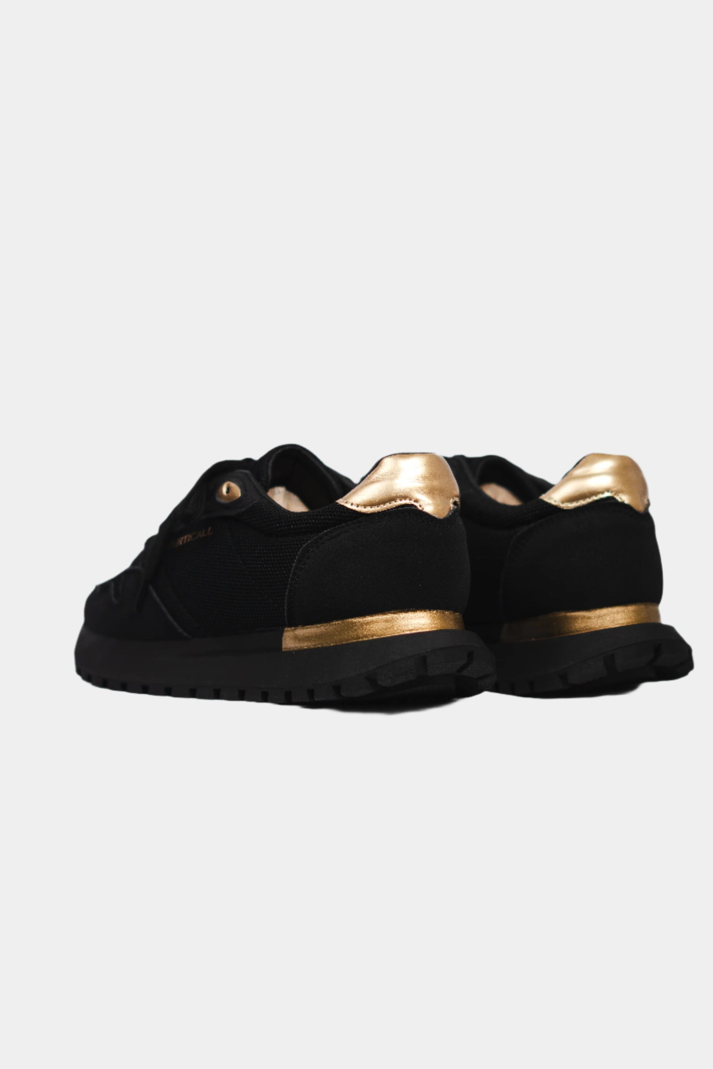 OMEGA TENIS NEGRO