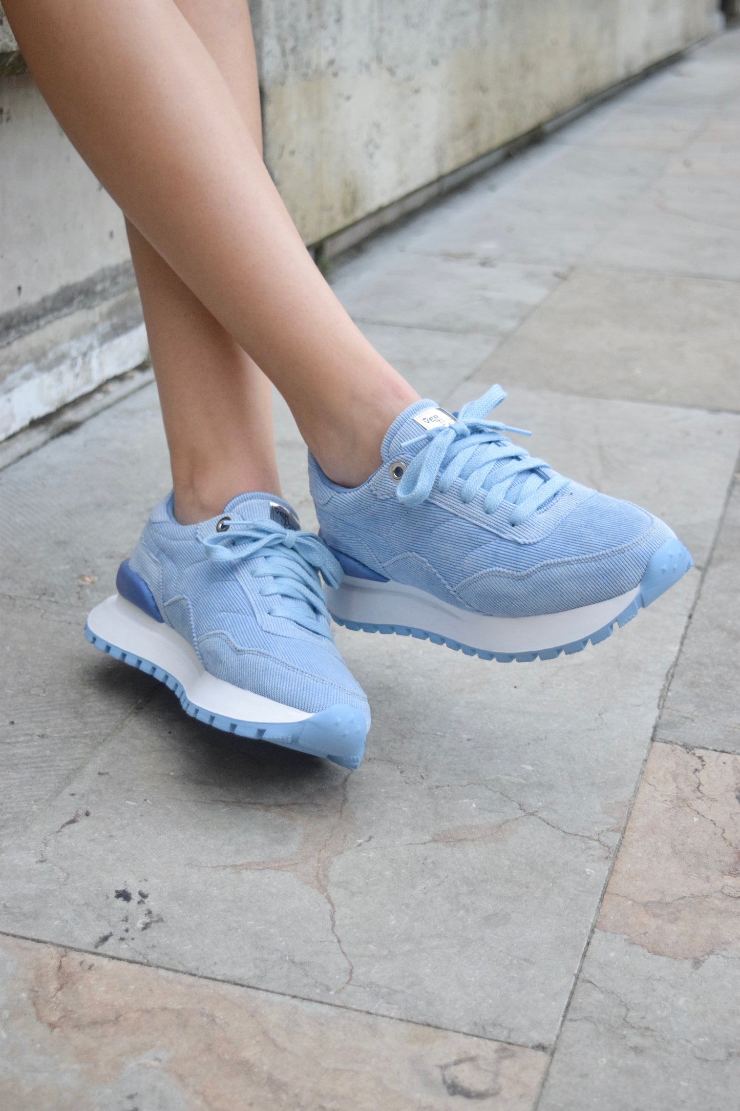 BOOM CORDOROY BABY BLUE