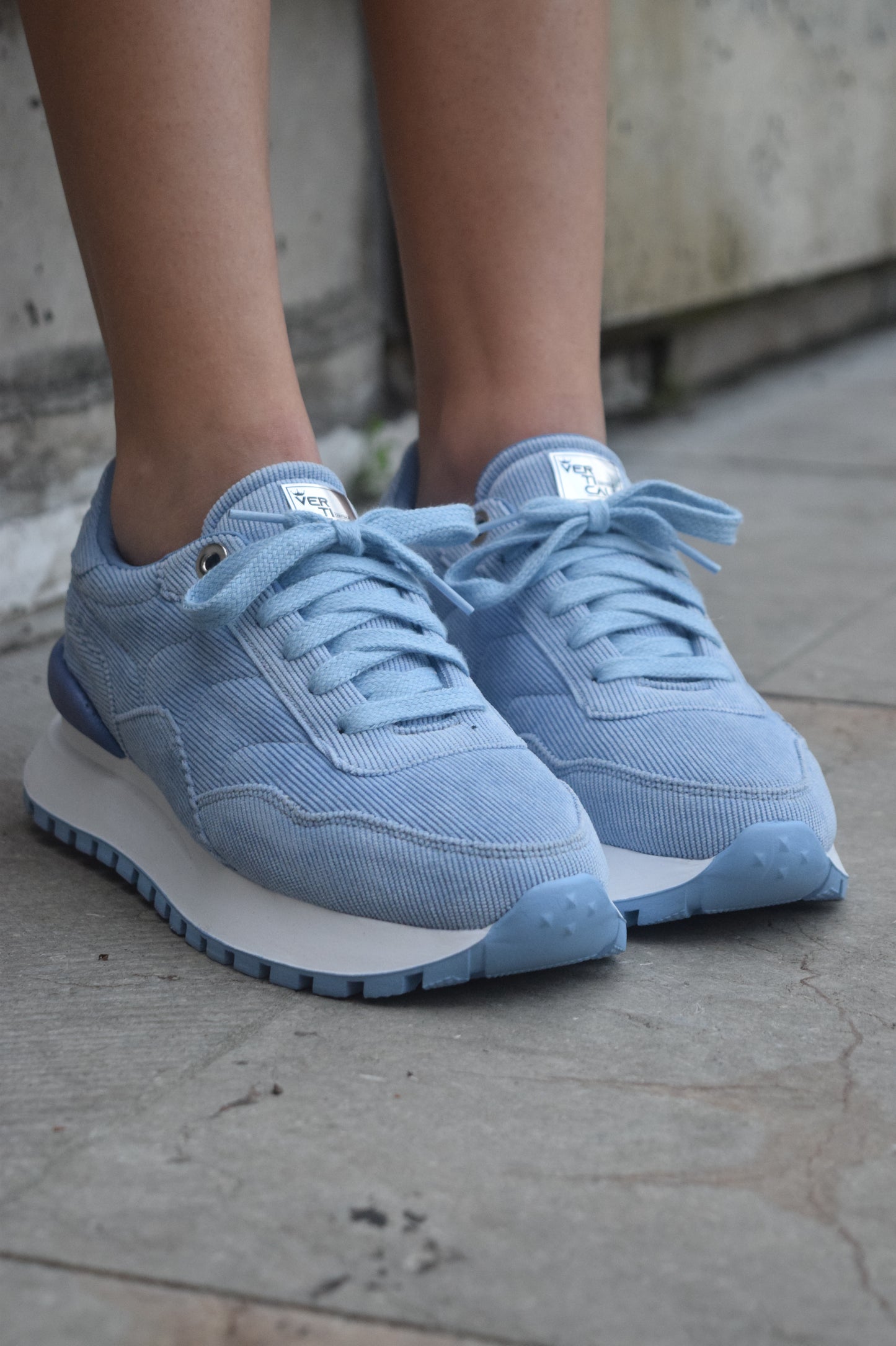 BOOM CORDOROY BABY BLUE