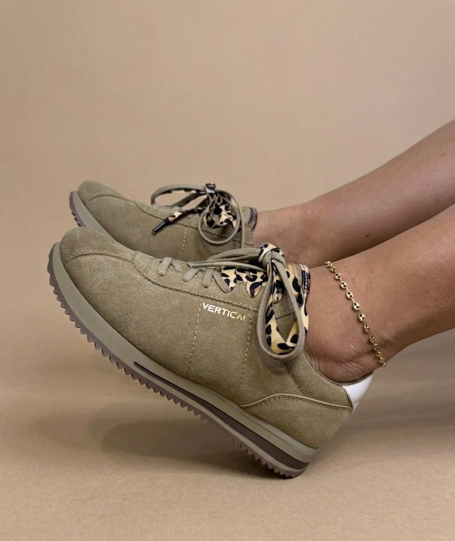 PLUS TENIS MUJER