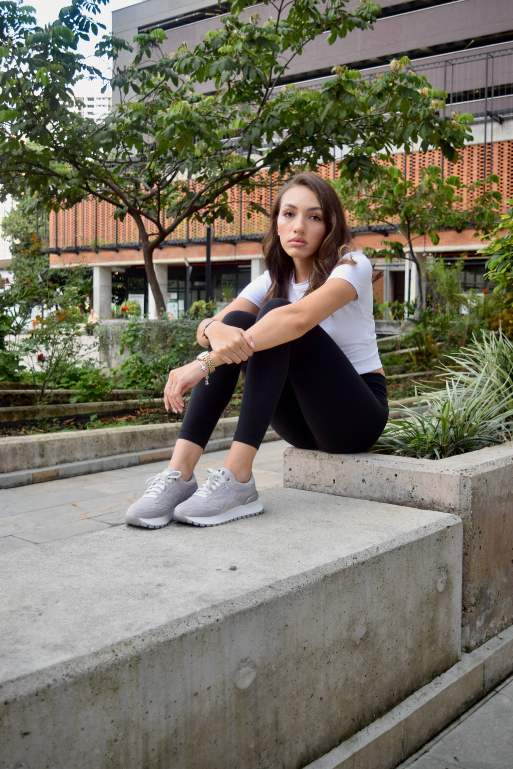 BOOM CORDUROY GRIS RATÓN TENIS MUJER