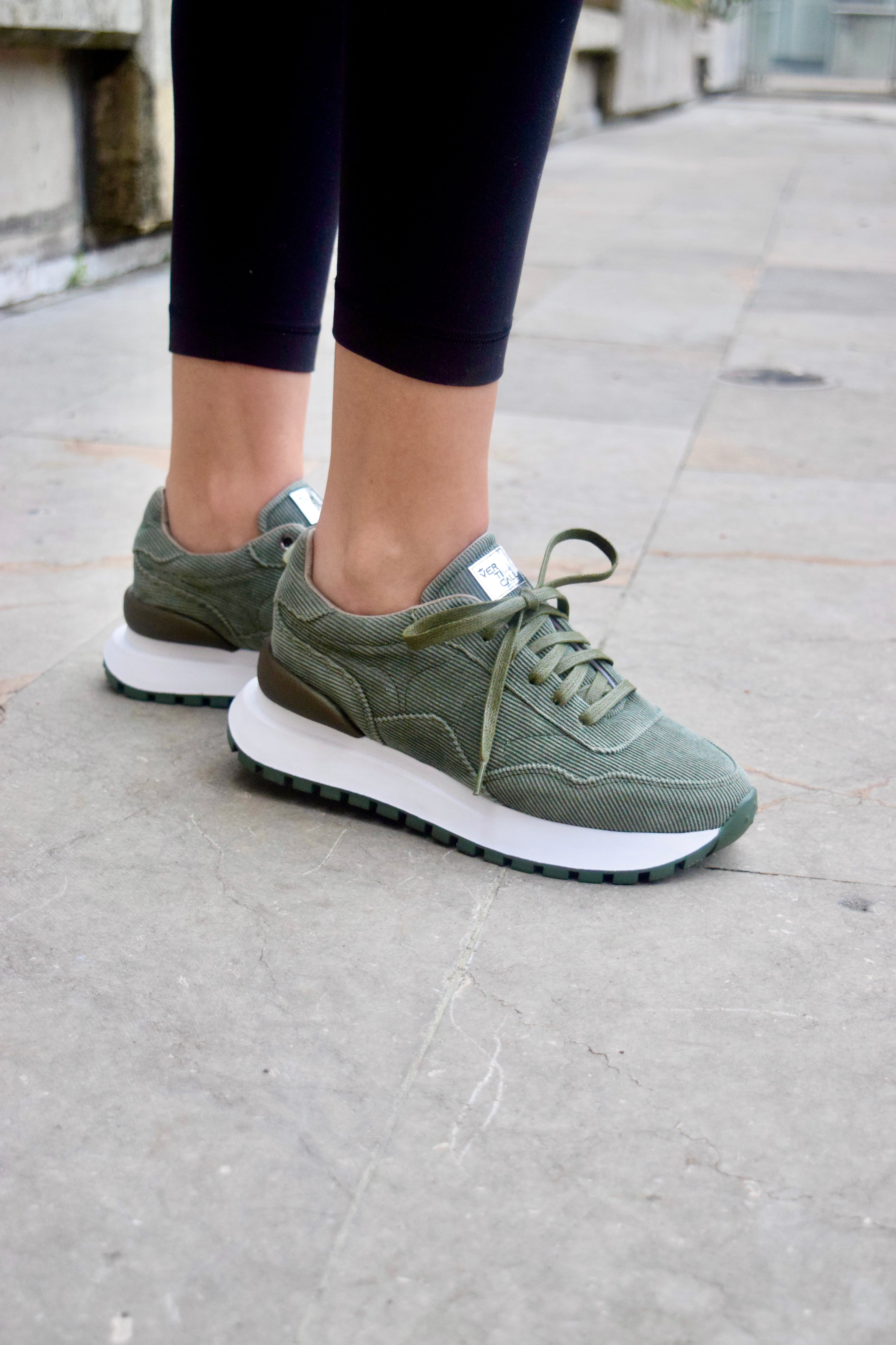 BOOM CORDUROY VERDE MILITAR