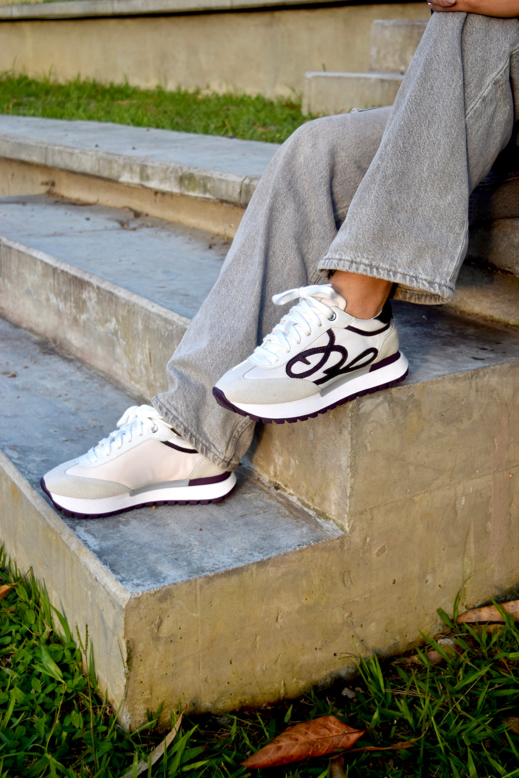 GALAXY CREMA / VINOTINTO TENIS MUJER