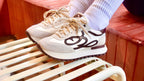 GALAXY CREMA / VINOTINTO TENIS MUJER