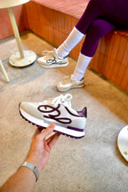 GALAXY CREMA / VINOTINTO TENIS MUJER