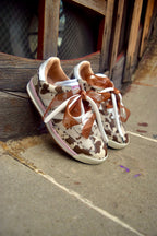 VAQUITA PRINT CUERO FERGIE TENIS MUJER