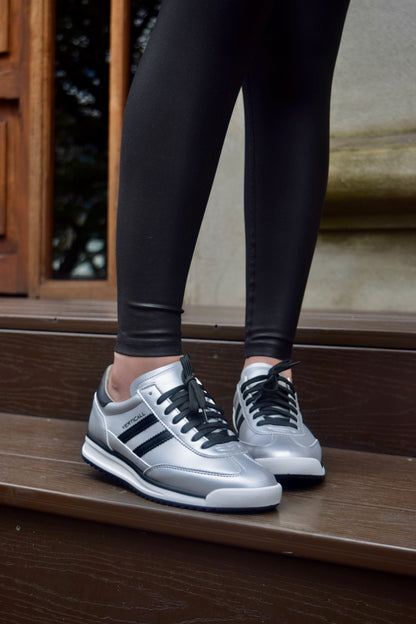 FERGIE PLATA NEGRO TENIS MUJER
