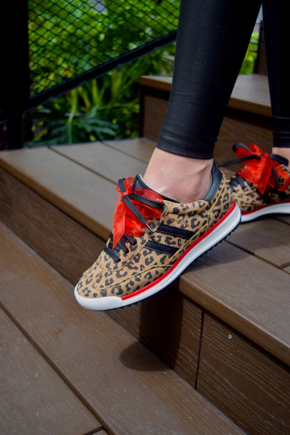 FERGIE ANIMAL PRINT TENIS MUJER