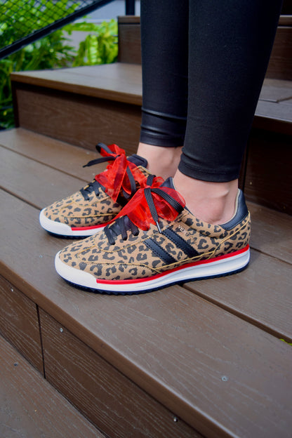 FERGIE ANIMAL PRINT TENIS MUJER