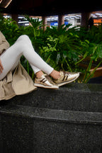 FERGIE LUXE CUERO DORADO / CAFE