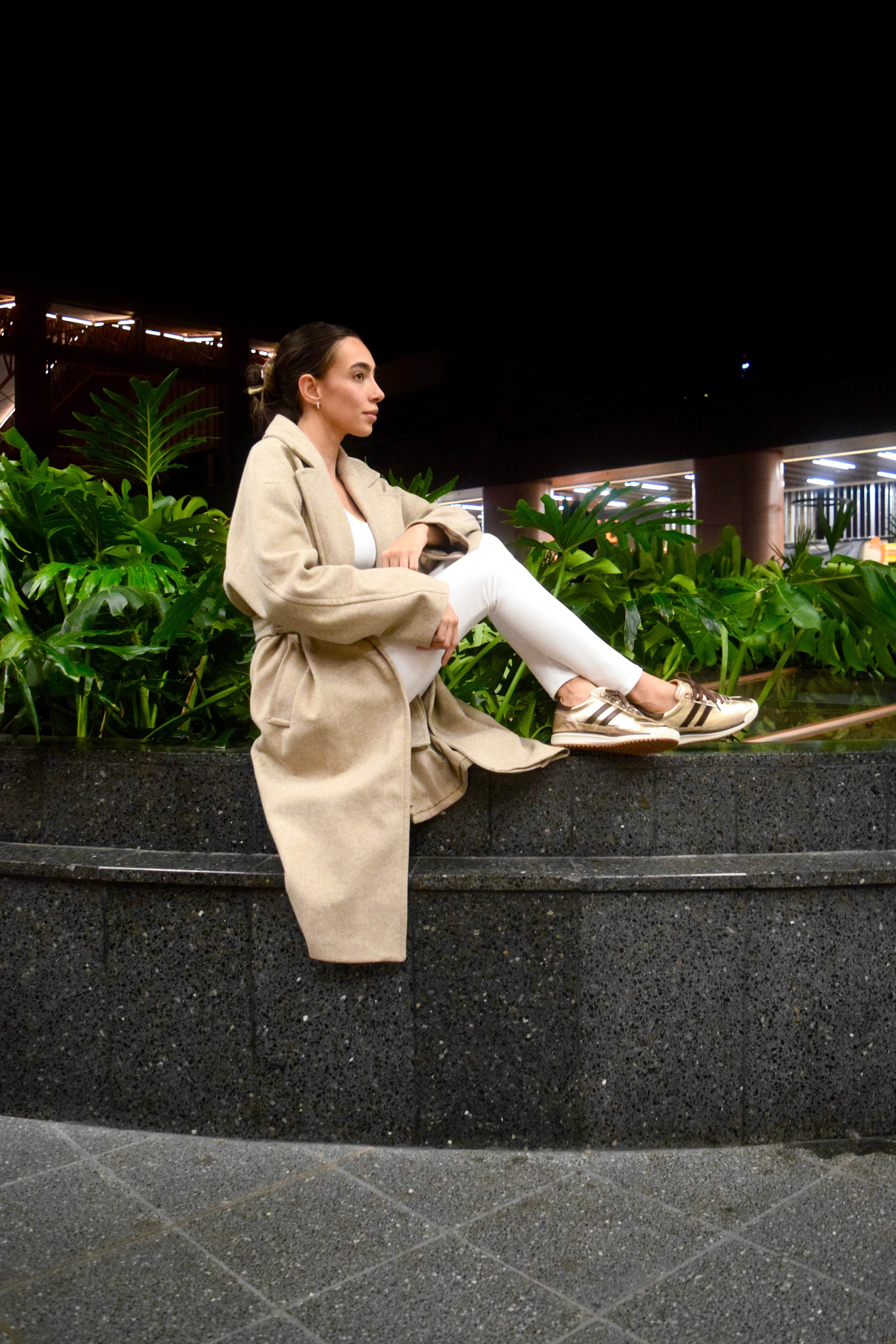 FERGIE LUXE CUERO DORADO / CAFE