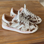 VAQUITA PRINT CUERO FERGIE TENIS MUJER